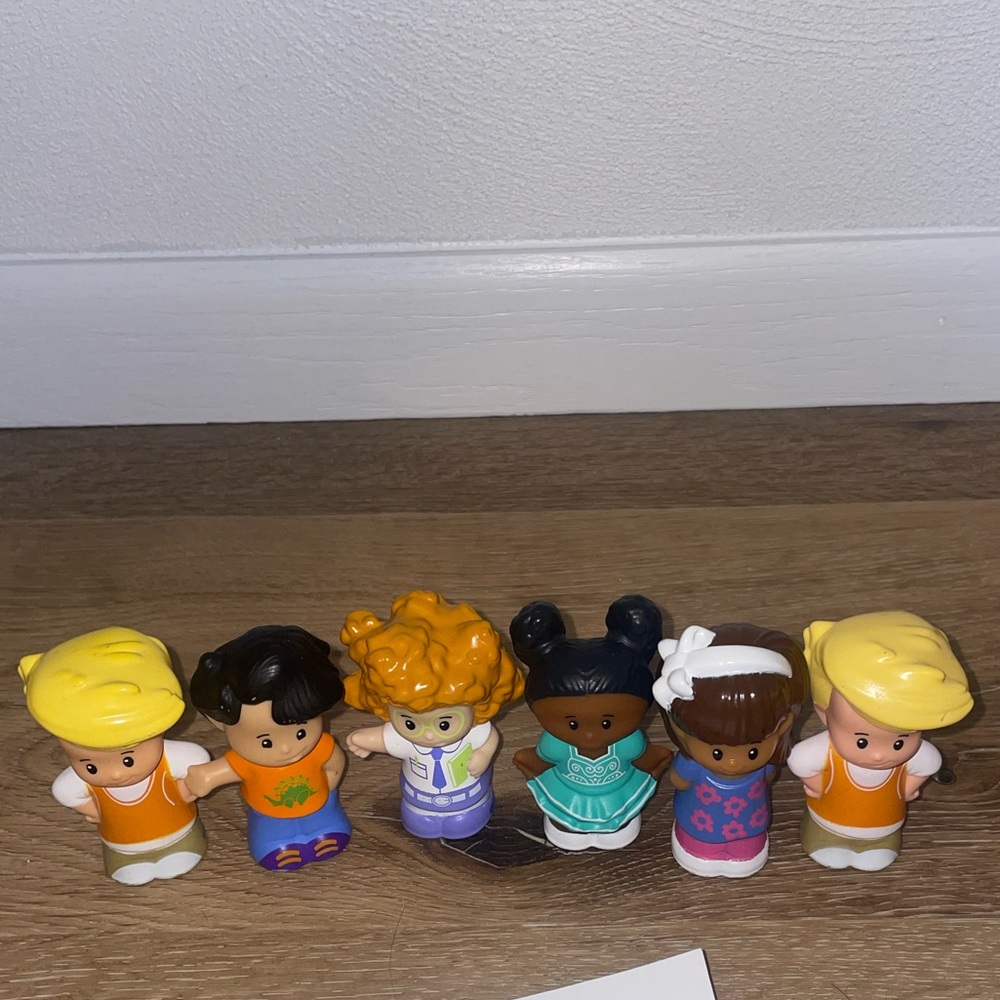 Little people bundle